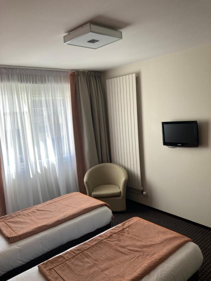 Hotel Georges Pleneuf-Val-Andre Buitenkant foto