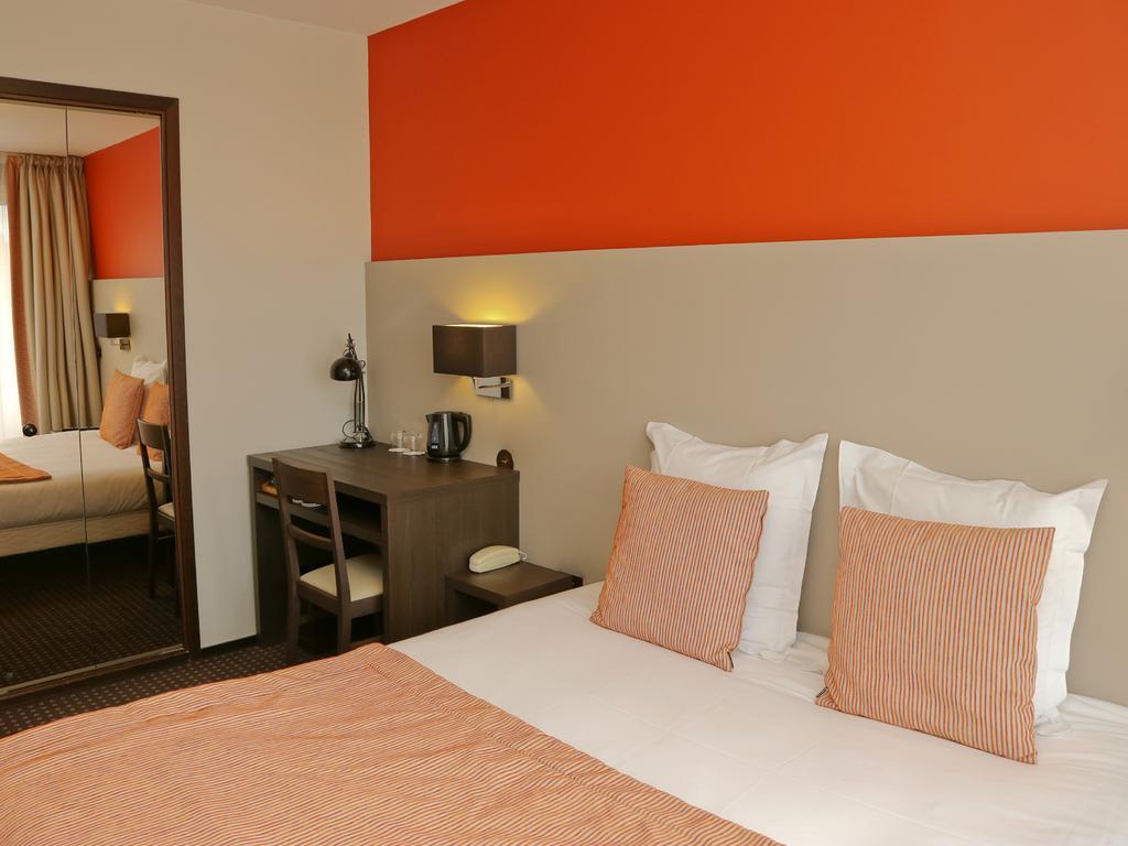 Hotel Georges Pleneuf-Val-Andre Kamer foto